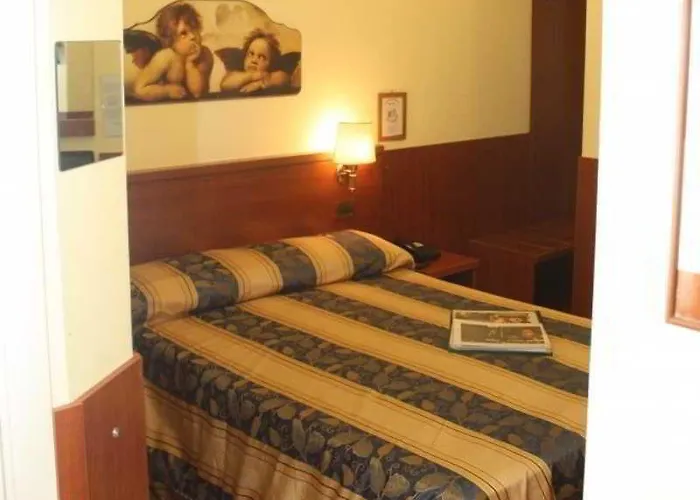 Hotel Viennese *