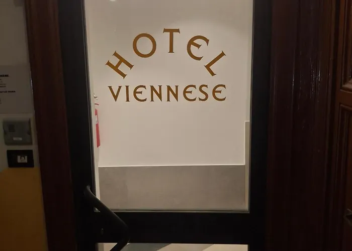 Viennese * Rome