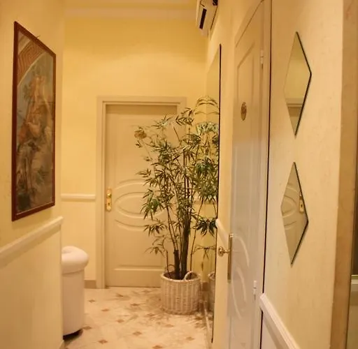 Hotel Viennese Rome